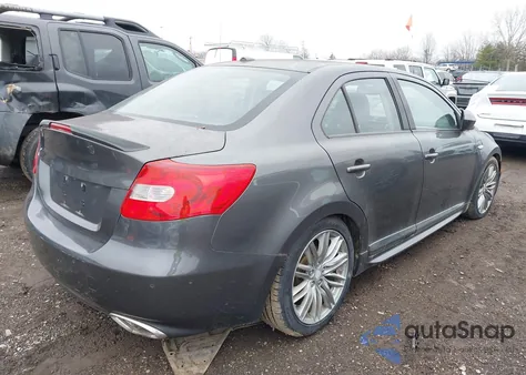 2012 Suzuki Kizashi Sport Sls z USA, uszkodzony, nr VIN JS2RF9A85C6101024